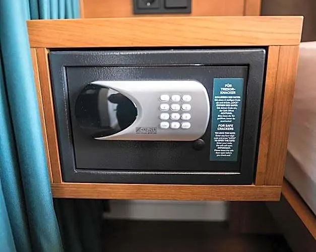 Hotel Schani Uno 4*